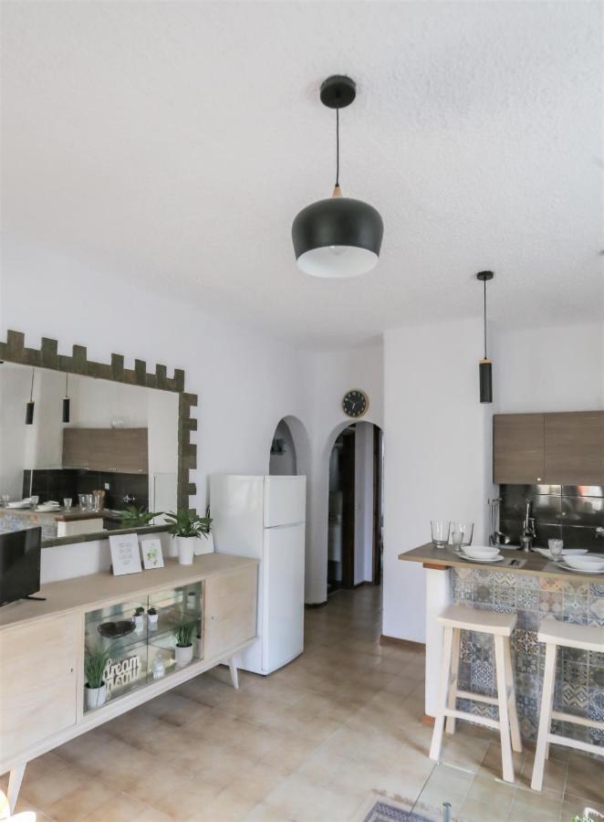 Beachfront Deluxe Apt. Пефкохори Экстерьер фото